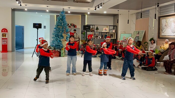 1141223 富野報佳音圖片