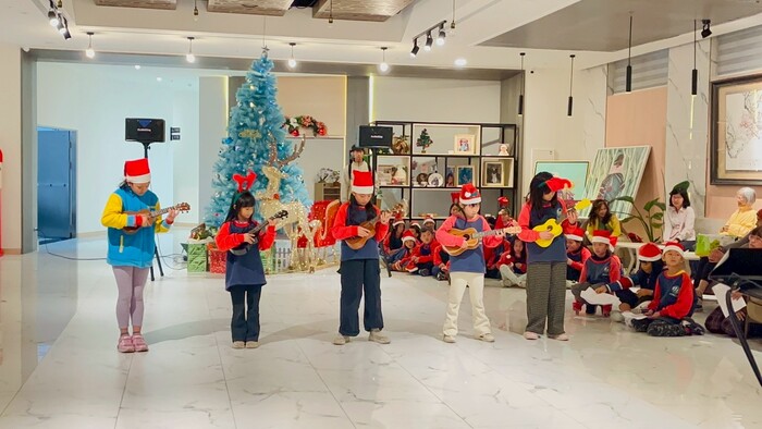 1141223 富野報佳音圖片